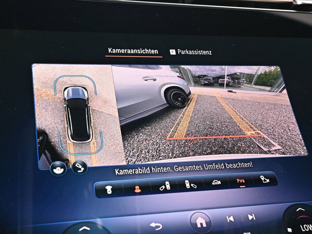 Mercedes-Benz EQS – Bild 12