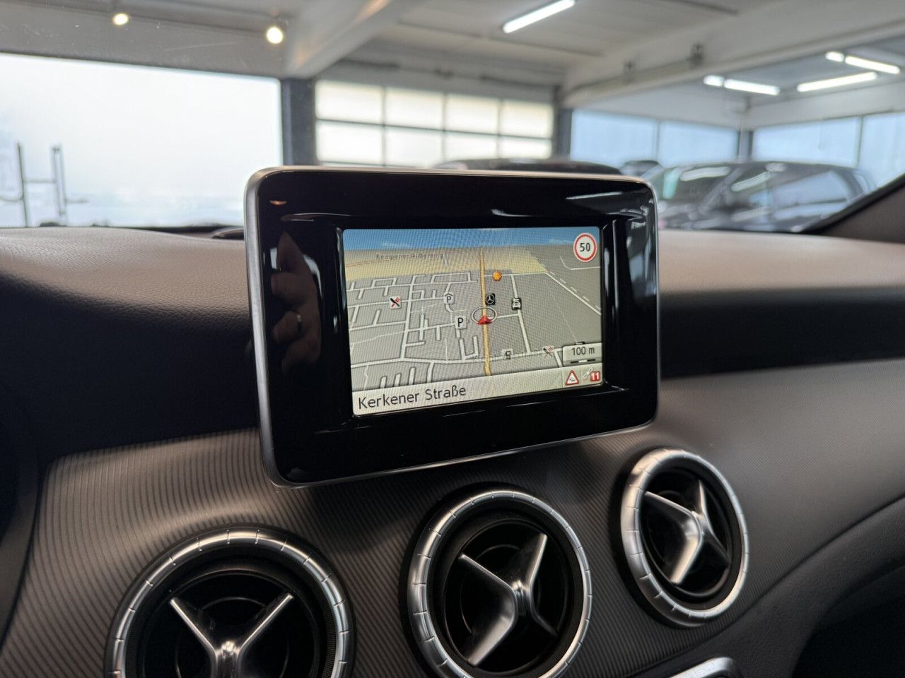 Fahrzeugbild 16 / 19