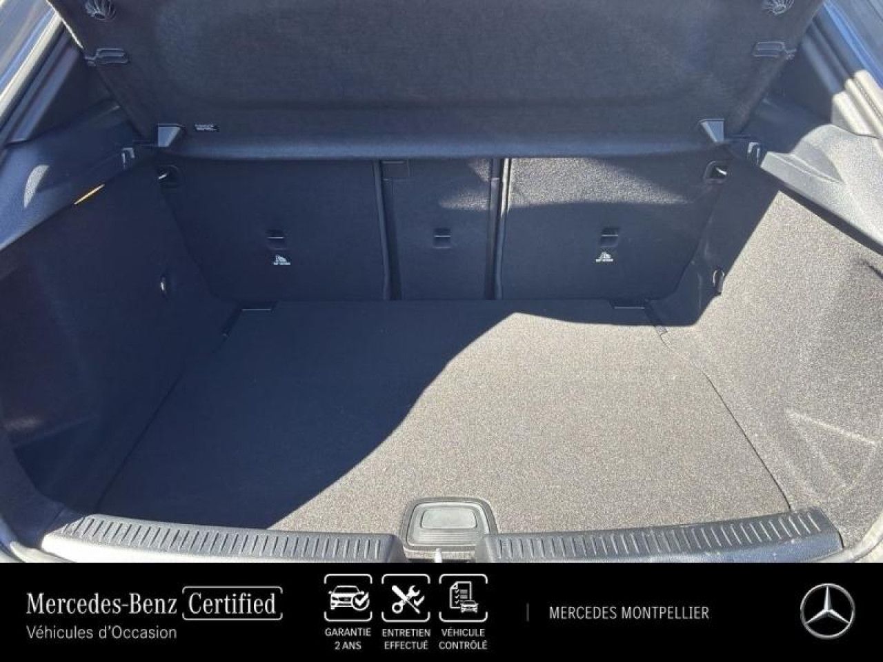 Photo du v&eacute;hicule 15 / 18