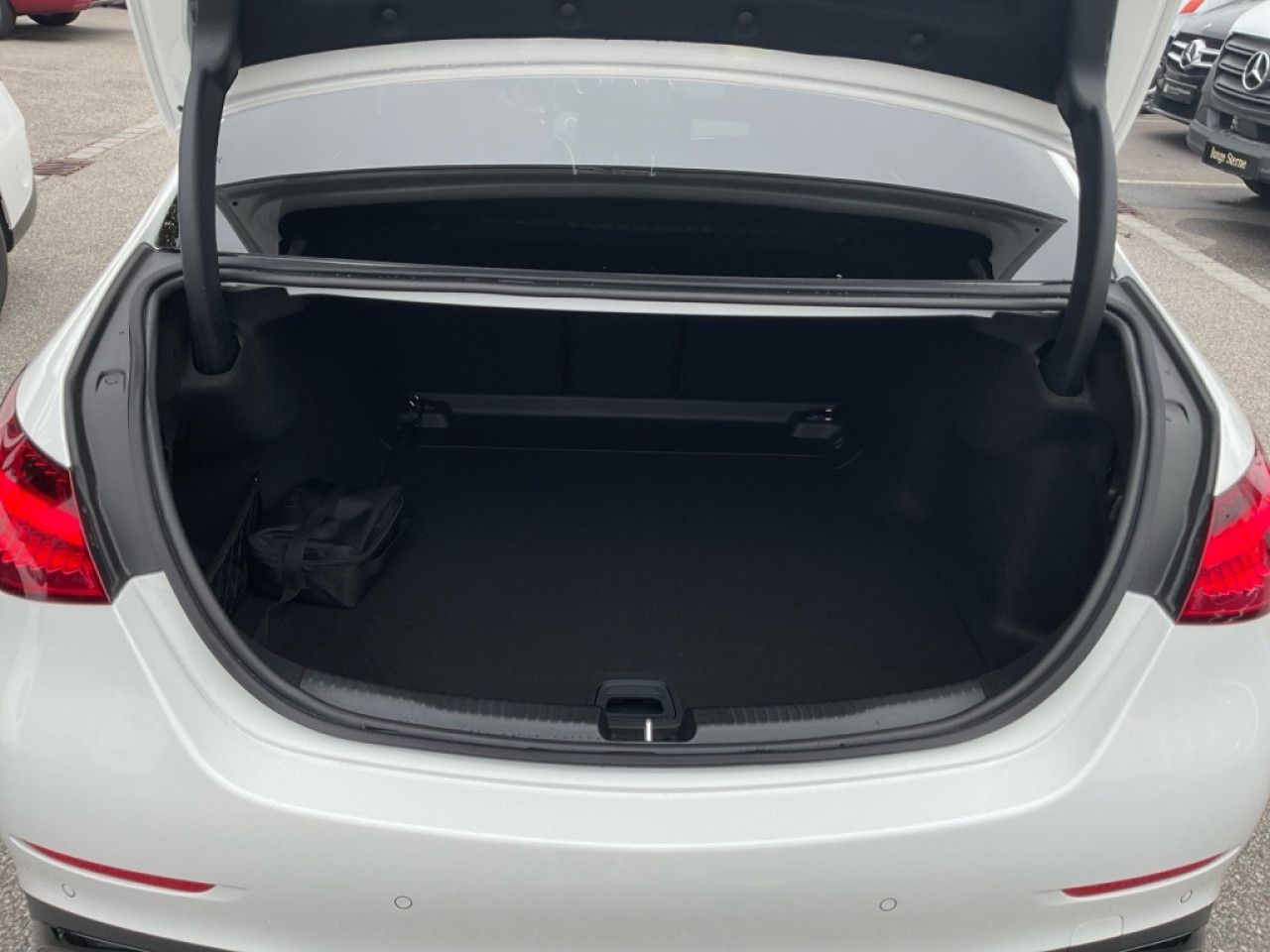 Mercedes-Benz C-Klasse – Bild 14
