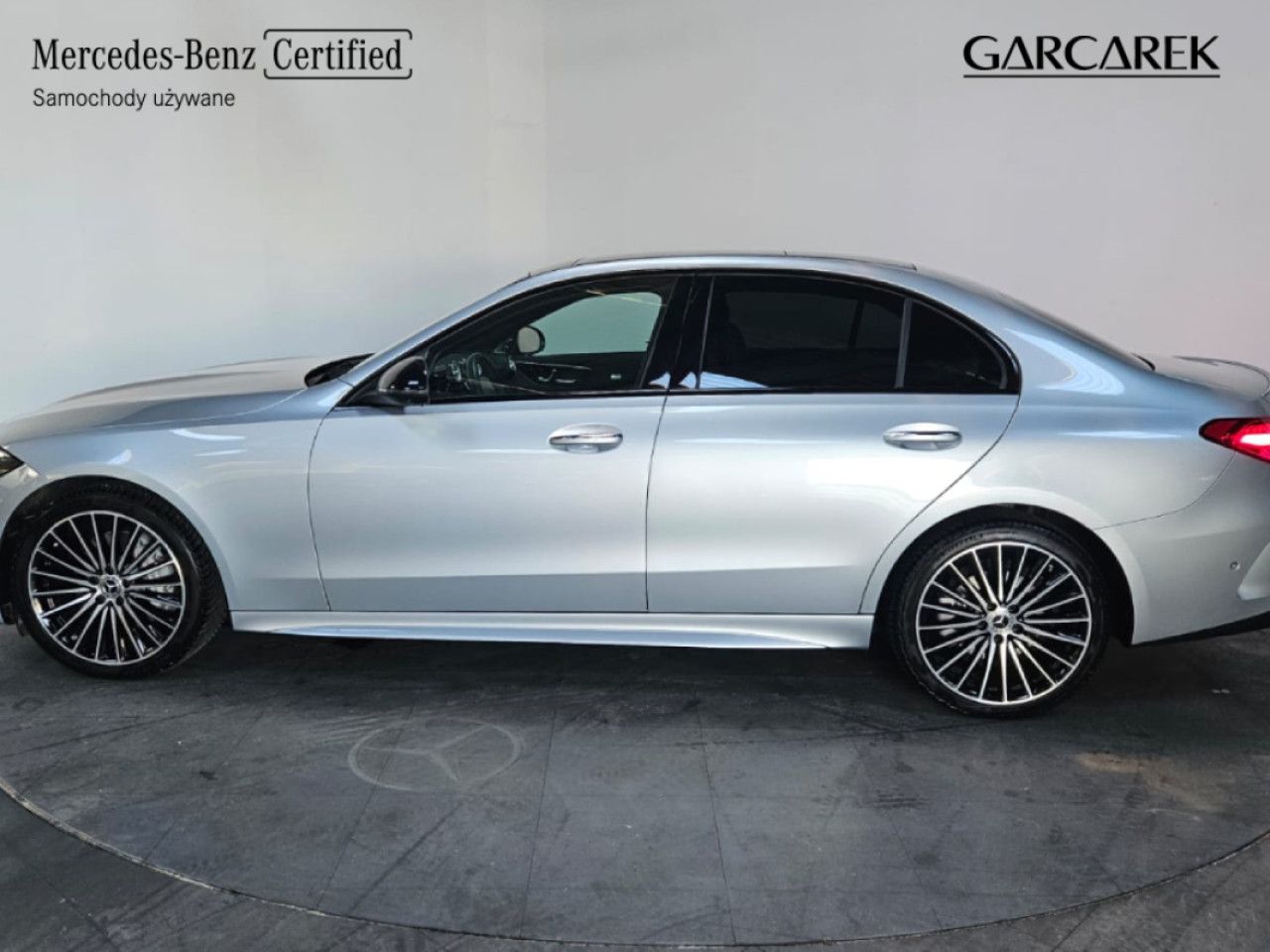 Zdjęcie pojazdu 11 / 29