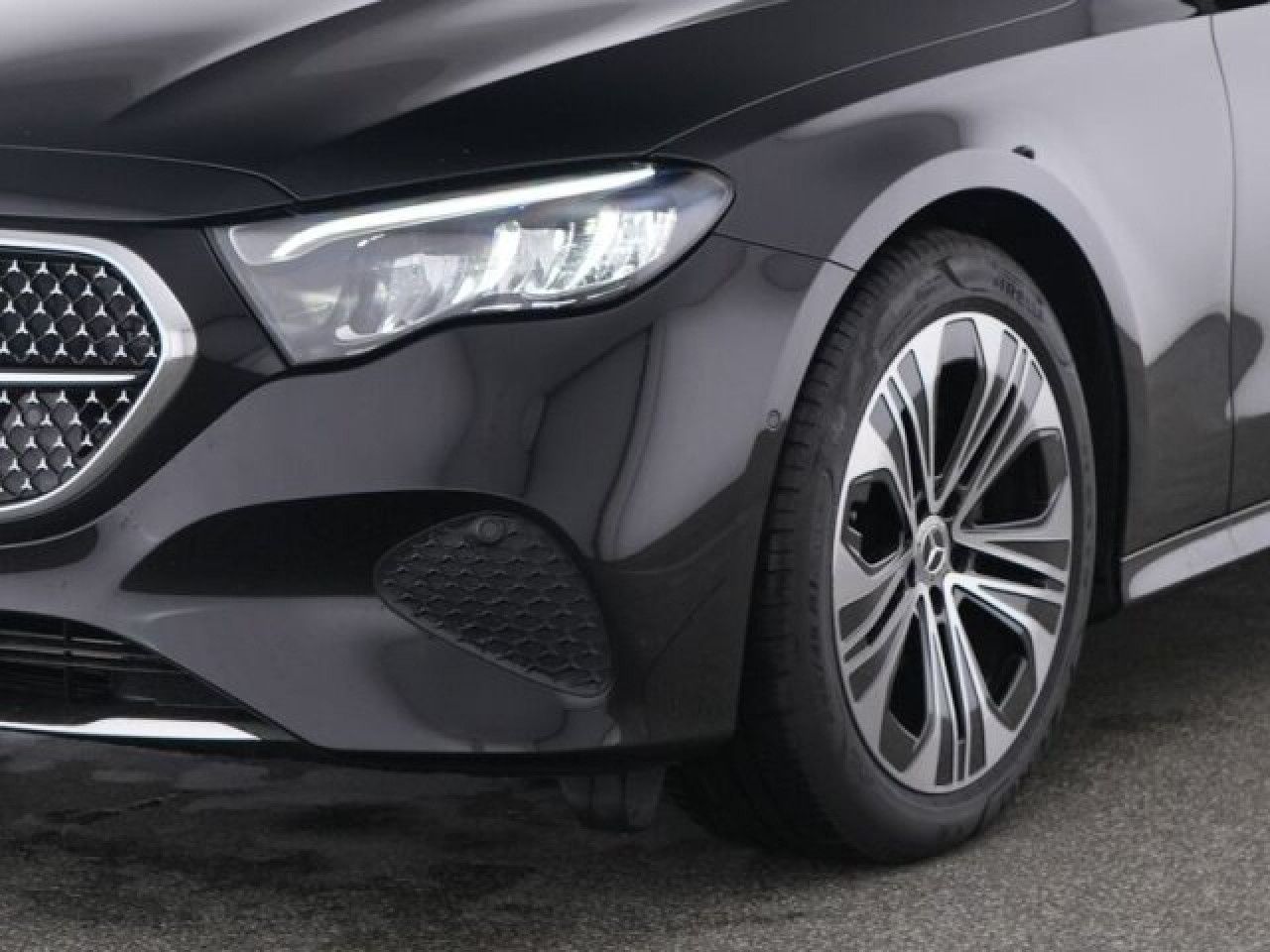 Mercedes-Benz E-Klasse – Bild 5