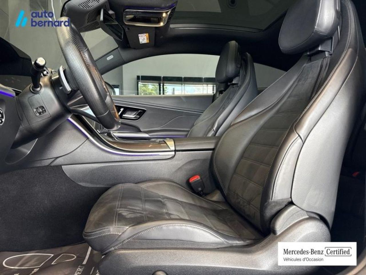 Photo du v&eacute;hicule 9 / 18