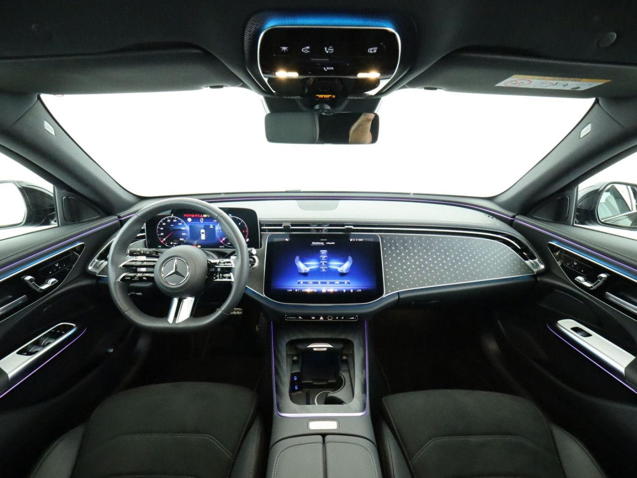 Mercedes-Benz E-Klasse – Bild 19