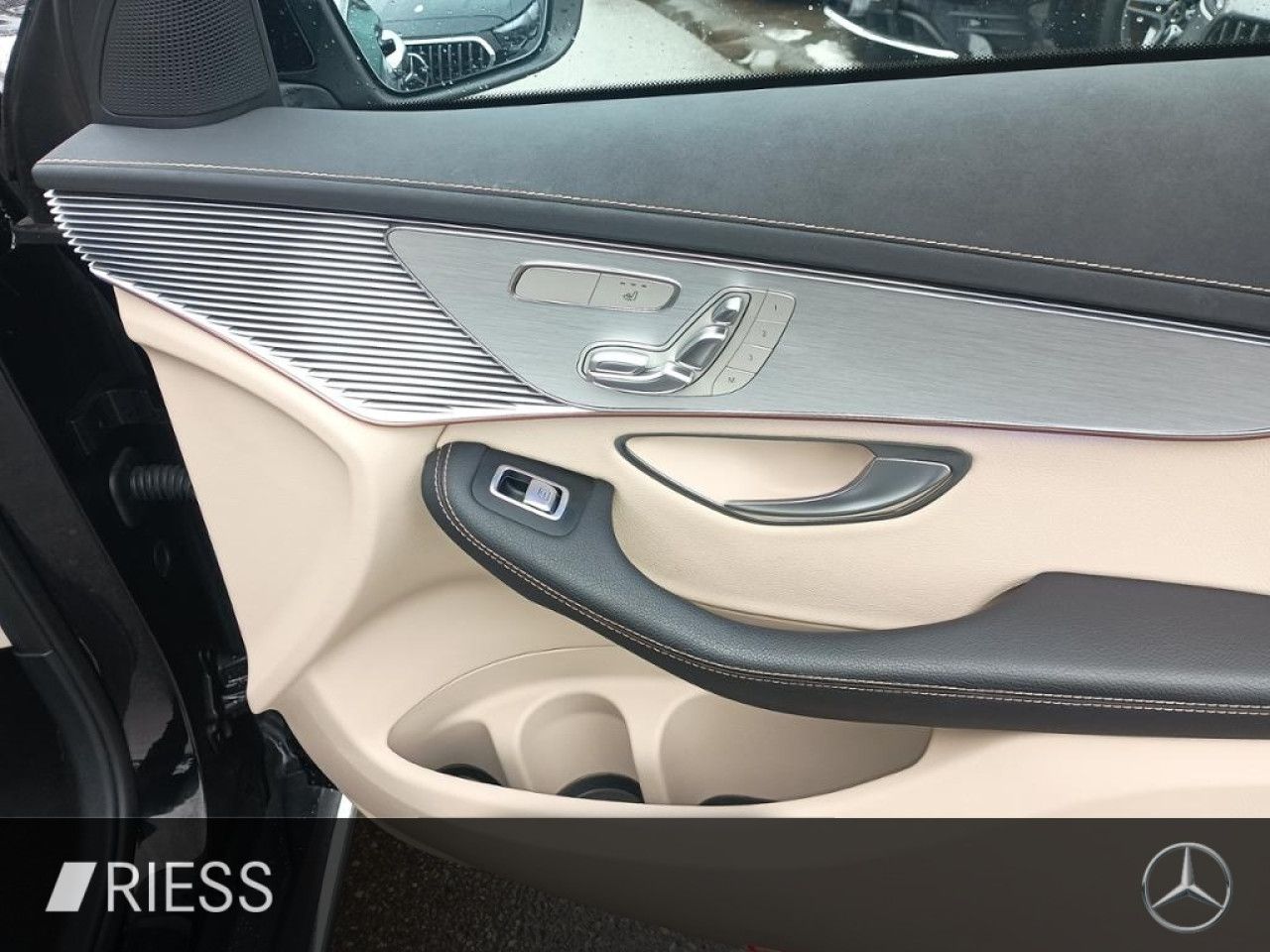 Fahrzeugbild 19 / 21