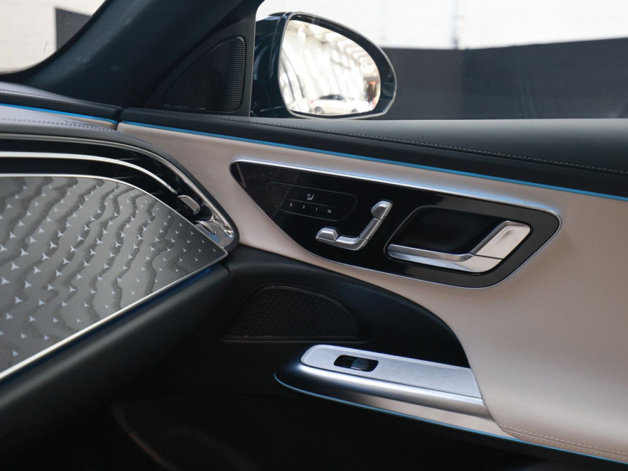 Mercedes-Benz E-Klasse – Bild 17