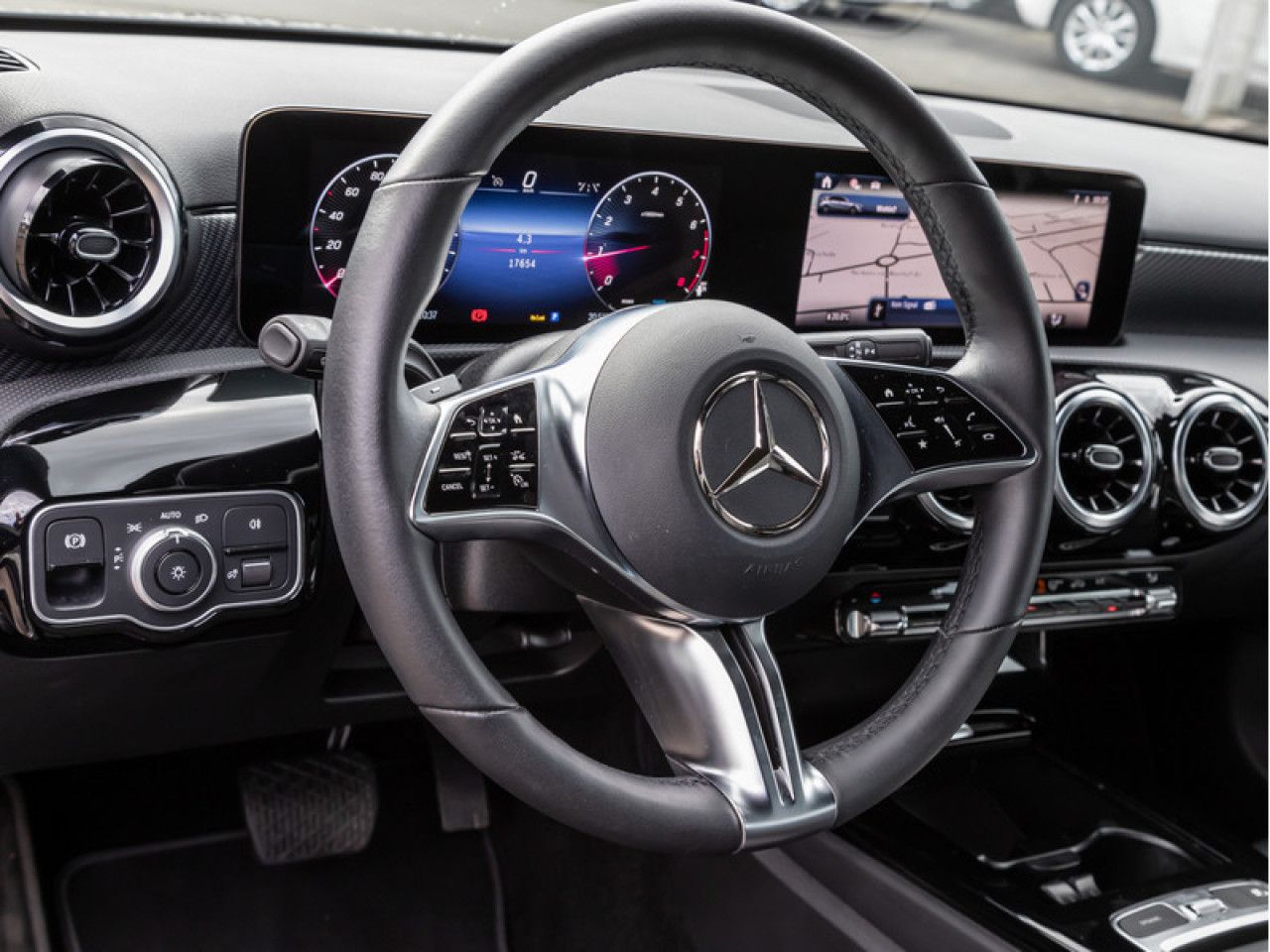 Mercedes-Benz A-Klasse – Bild 24