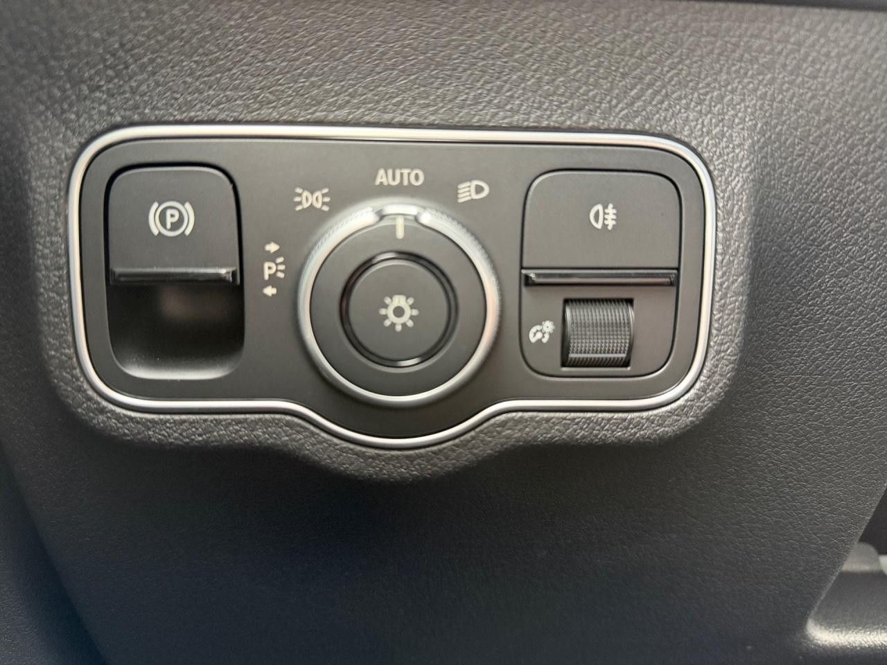 Fahrzeugbild 14 / 14