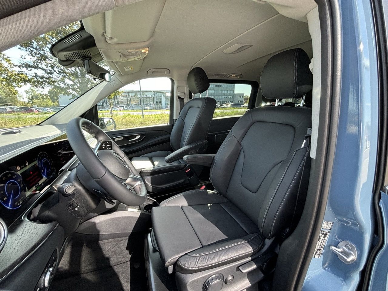Mercedes-Benz EQV – Bild 10