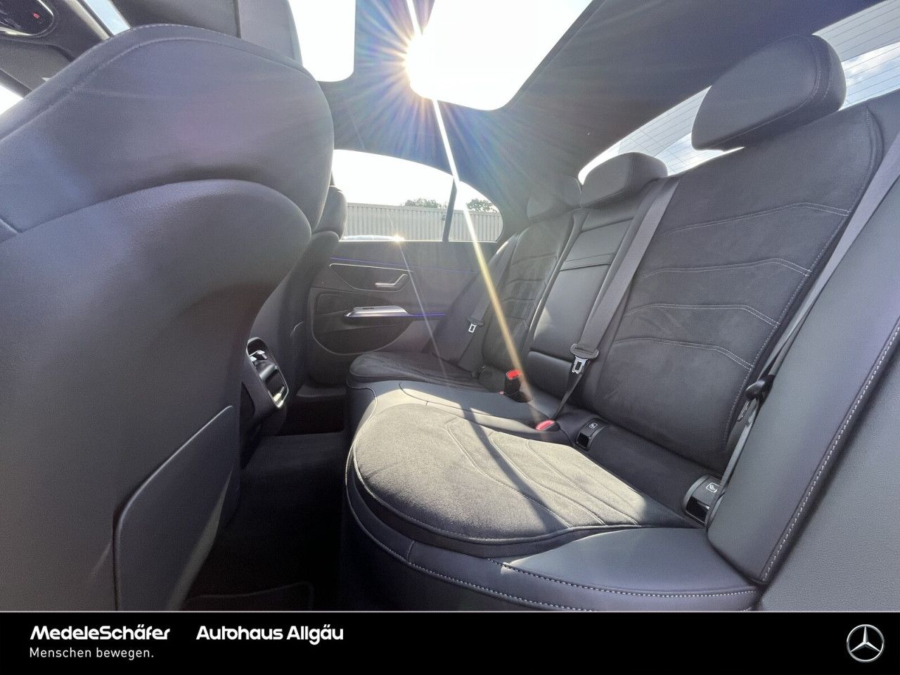 Mercedes-Benz E-Klasse – Bild 18