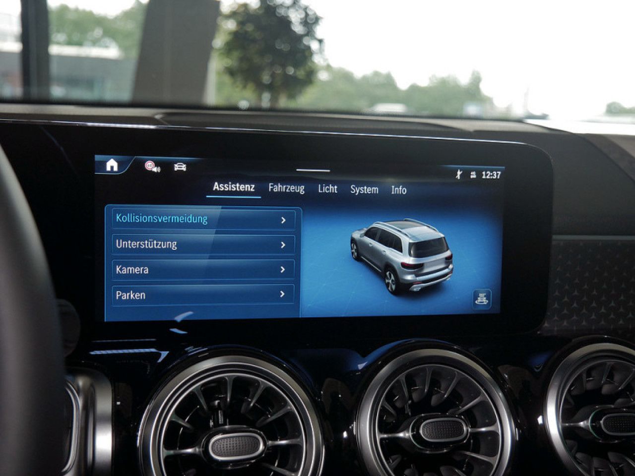 Mercedes-Benz GLB – Bild 18