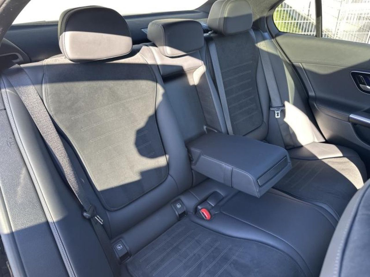 Photo du v&eacute;hicule 13 / 18