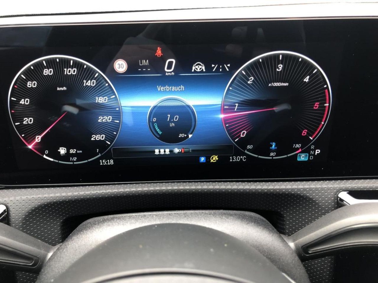 Mercedes-Benz CLA – Bild 9