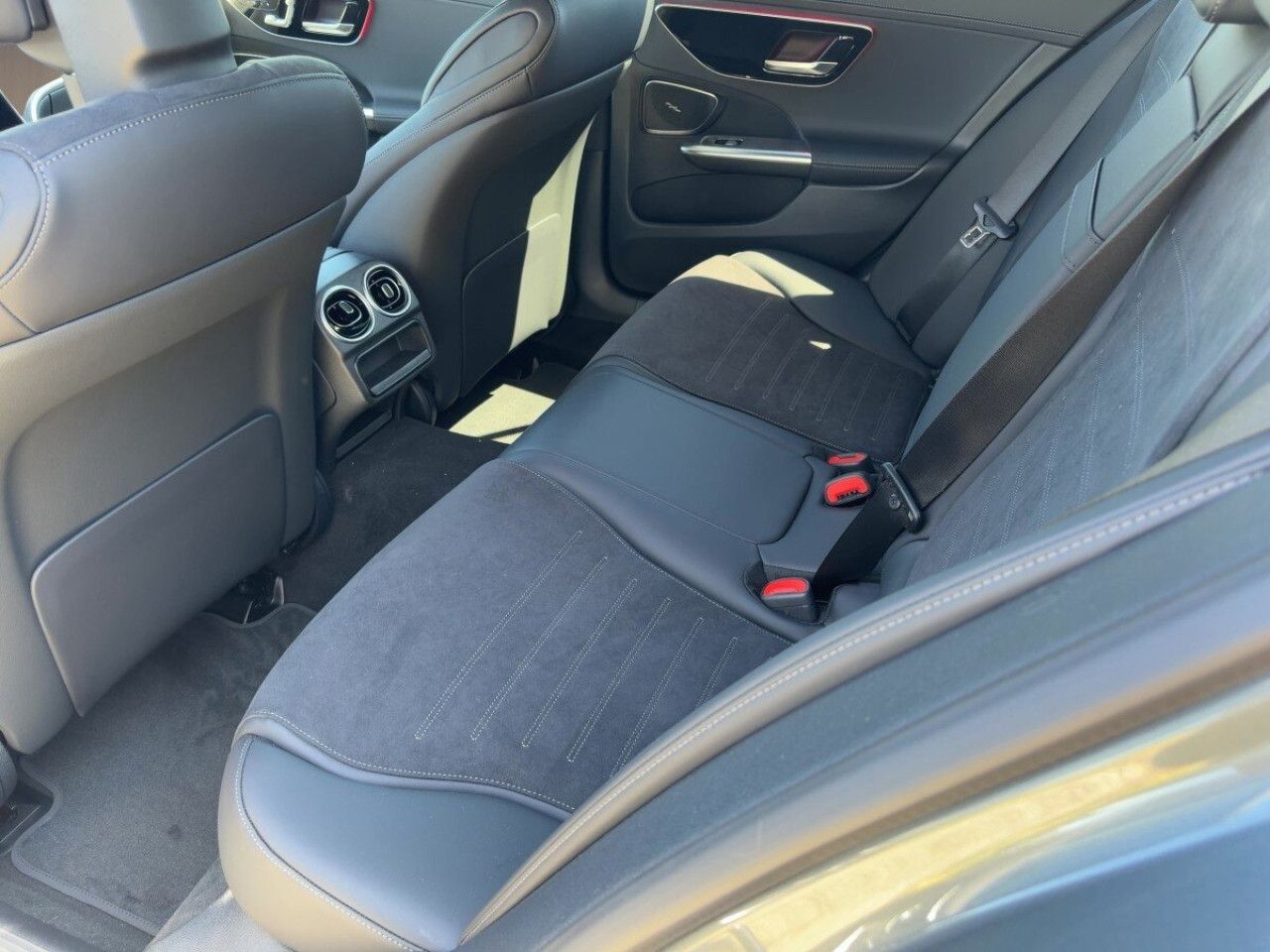 Mercedes-Benz C-Klasse – Bild 11