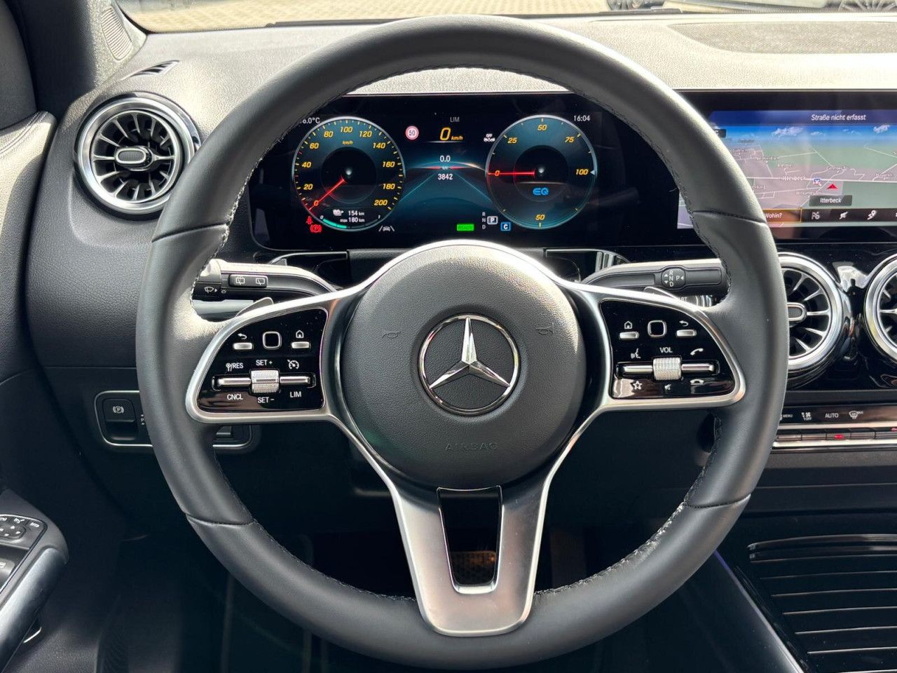 Mercedes-Benz EQA – Bild 19