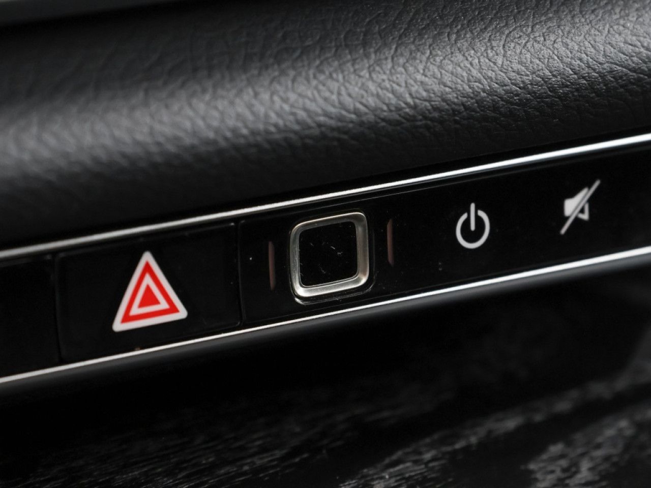 Mercedes-Benz E-Klasse – Bild 18