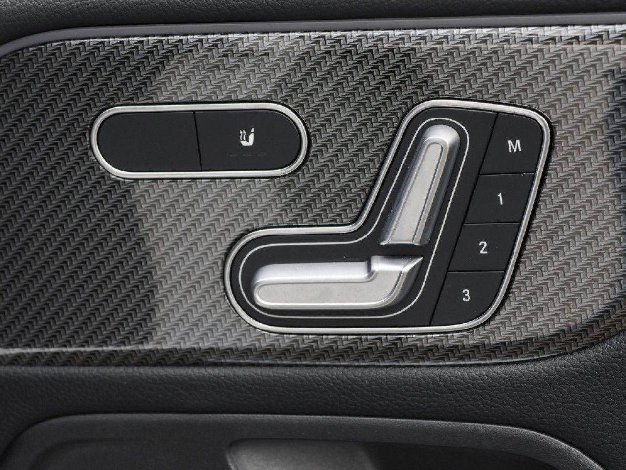 Mercedes-Benz GLB – Bild 8