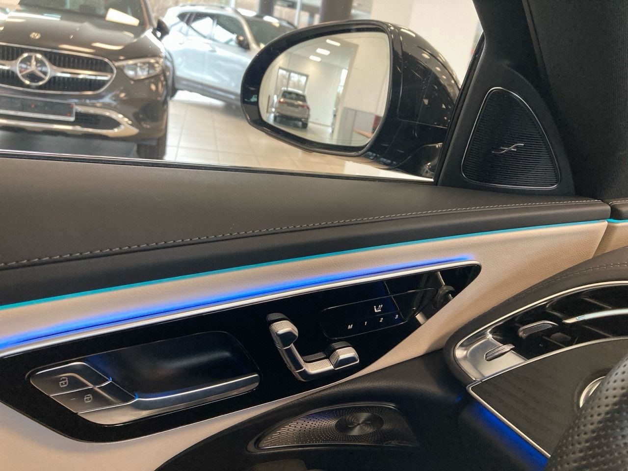 Mercedes-Benz E-Klasse – Bild 19