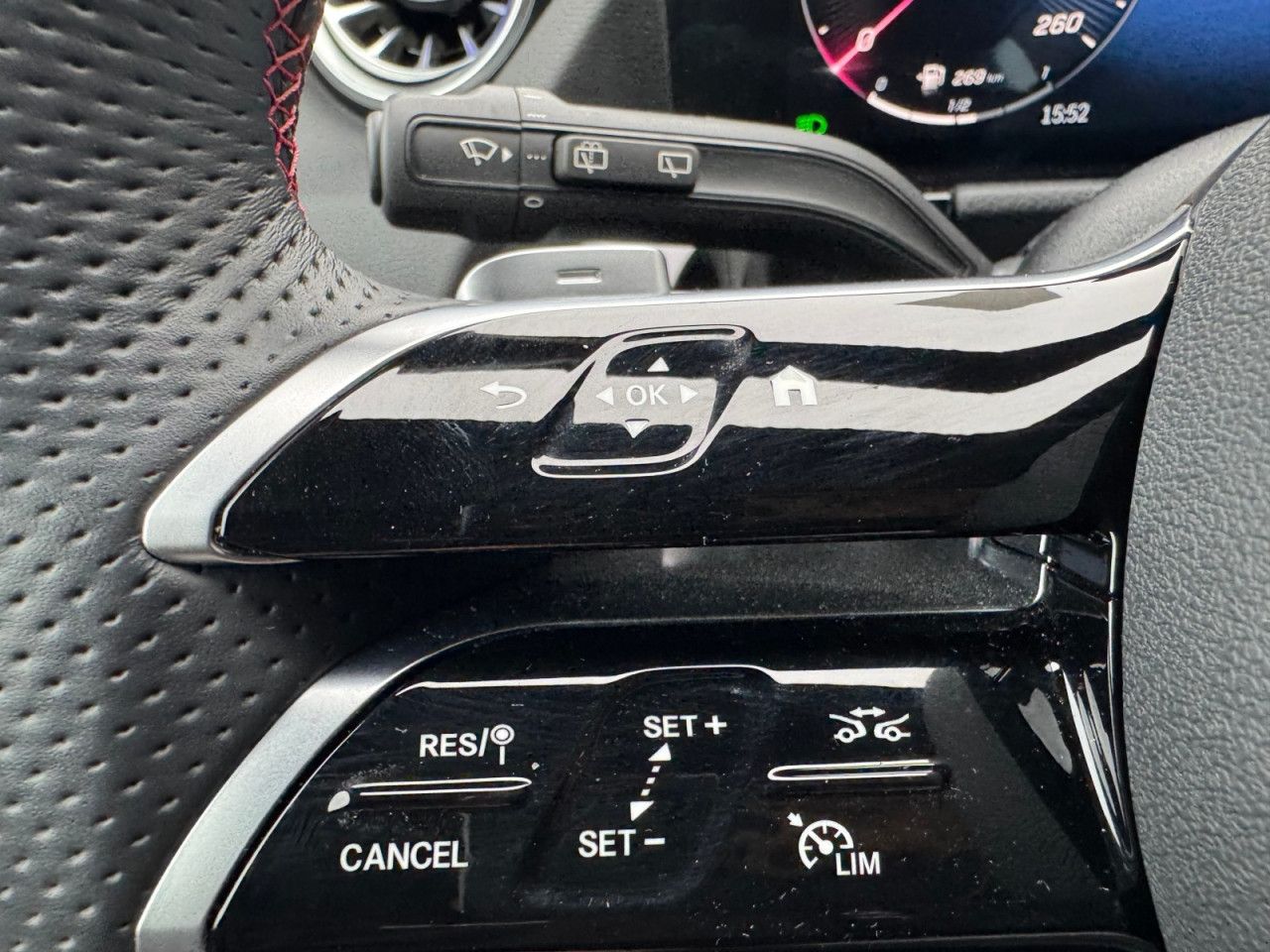 Zdjęcie pojazdu 23 / 26