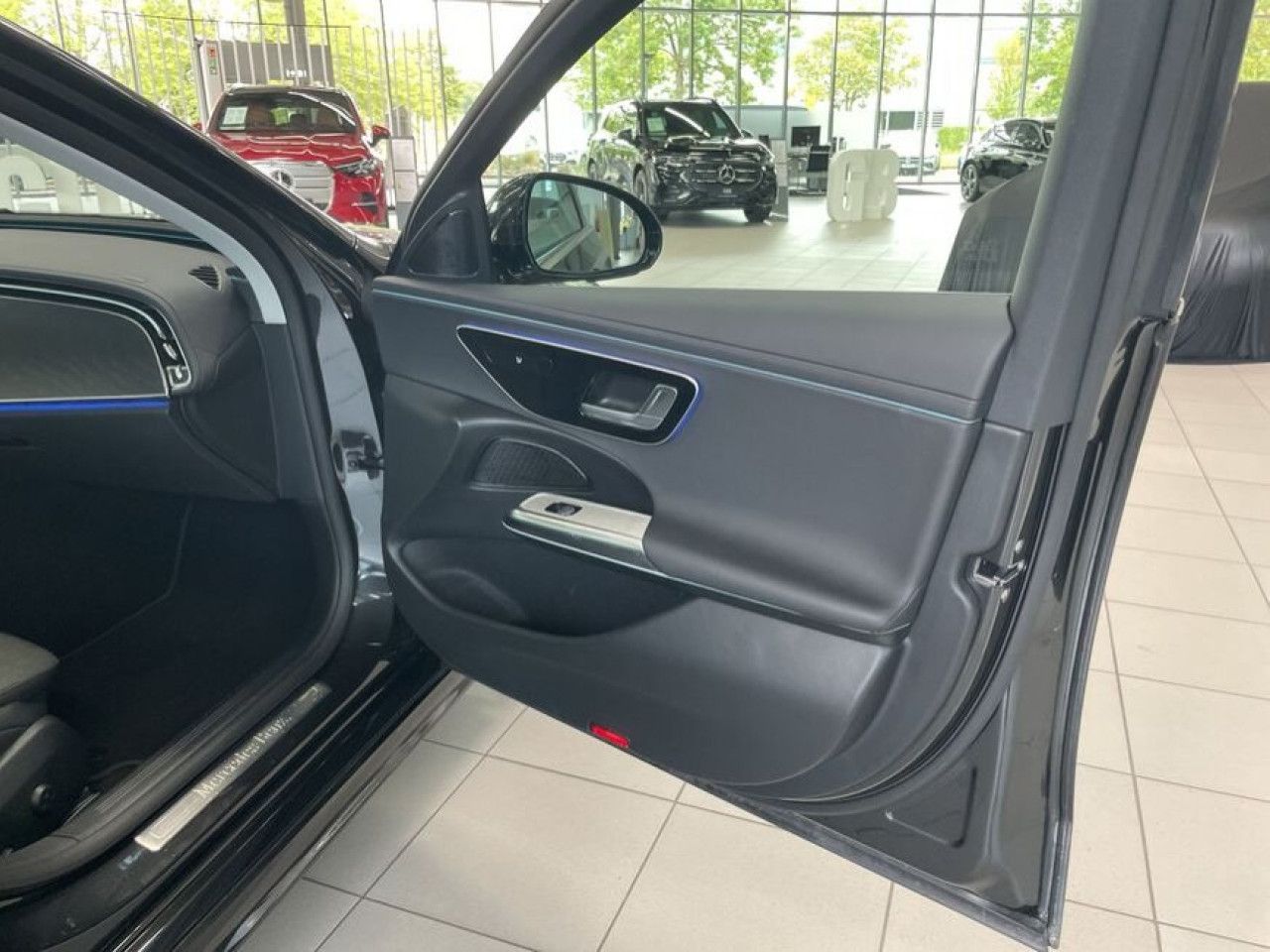 Mercedes-Benz E-Klasse – Bild 20