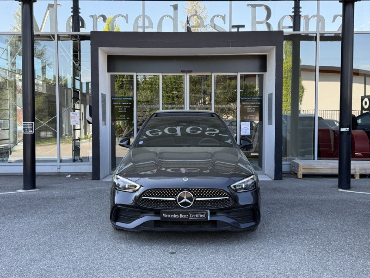 Photo du v&eacute;hicule 2 / 18