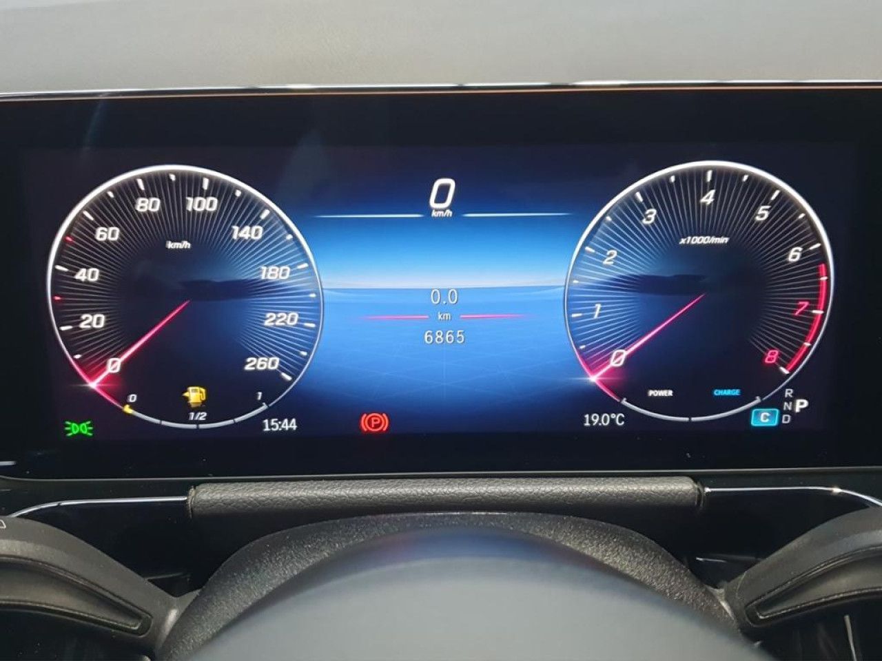 Mercedes-Benz GLA – Bild 8