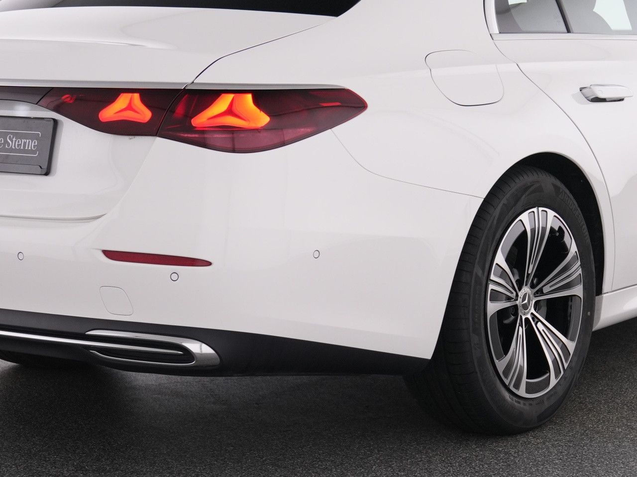 Mercedes-Benz E-Klasse – Bild 9