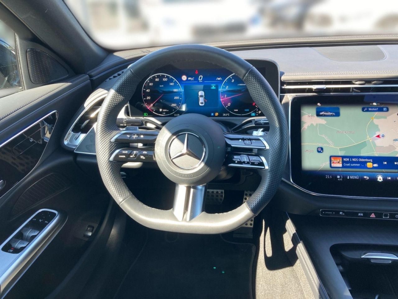 Mercedes-Benz E-Klasse – Bild 9