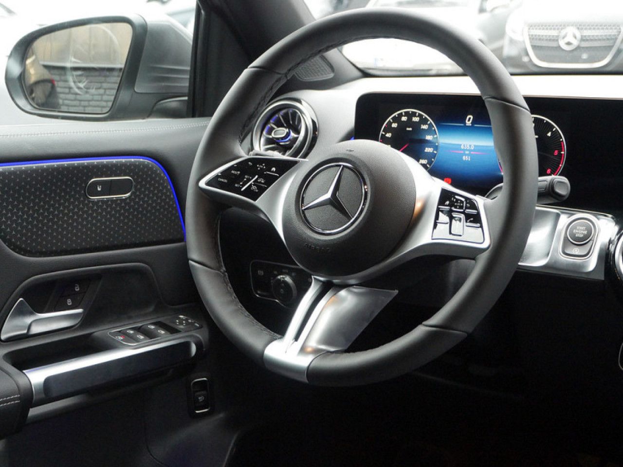 Mercedes-Benz GLB – Bild 8