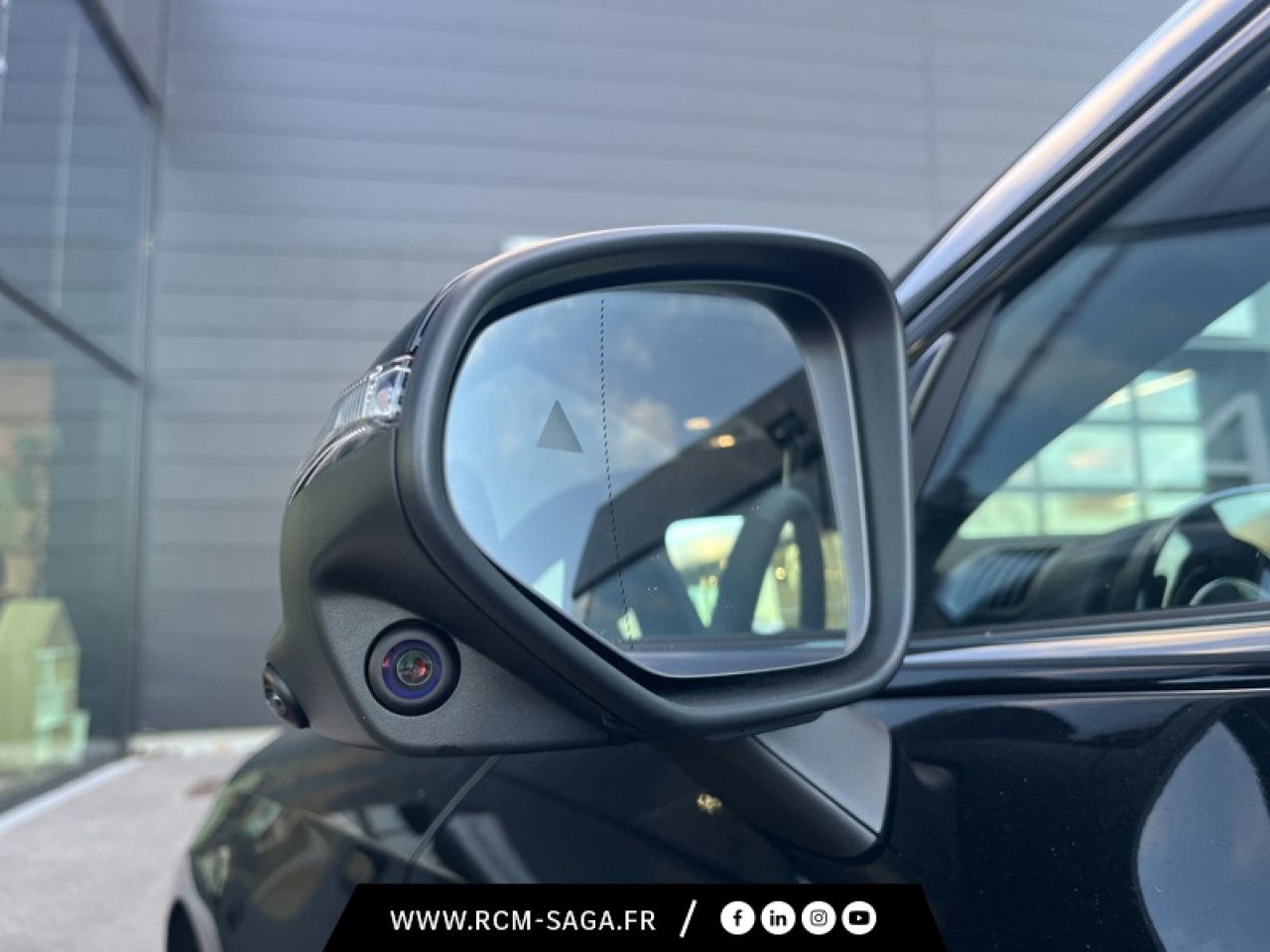 Photo du v&eacute;hicule 9 / 18