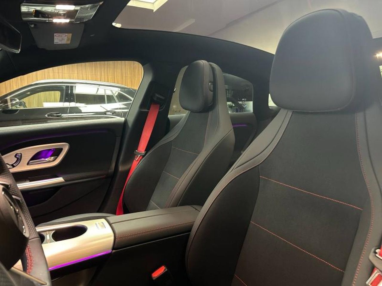 Photo du véhicule 17 / 18