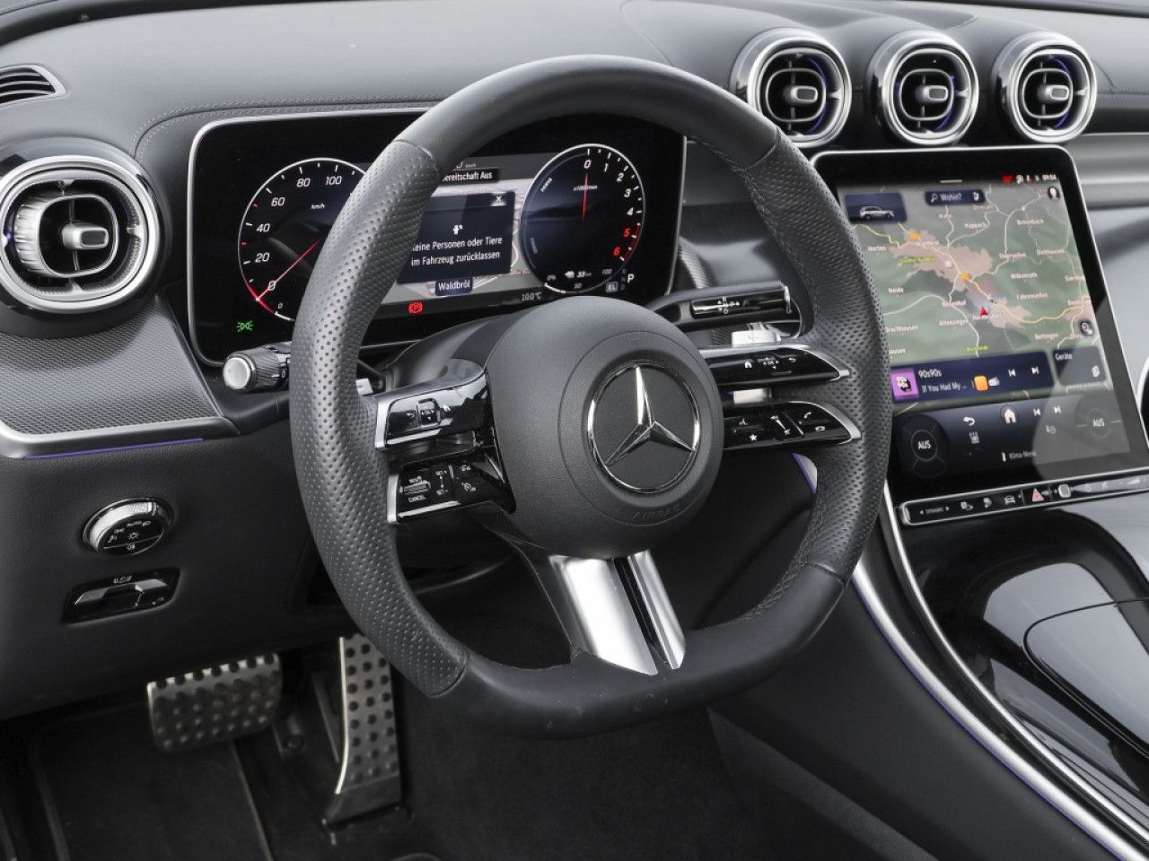 Mercedes-Benz GLC – Bild 14
