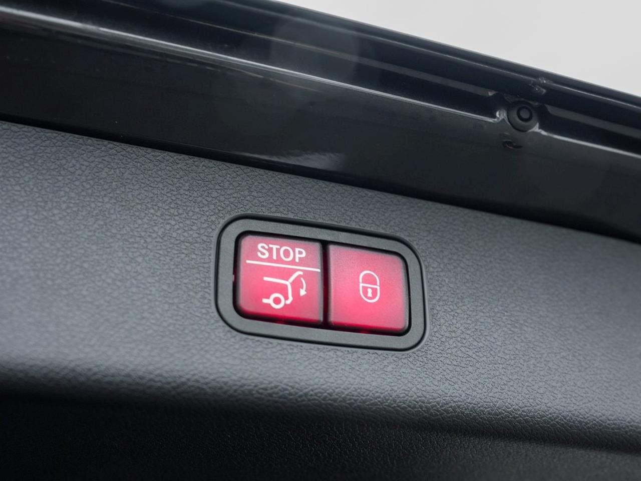 Mercedes-Benz E-Klasse – Bild 10