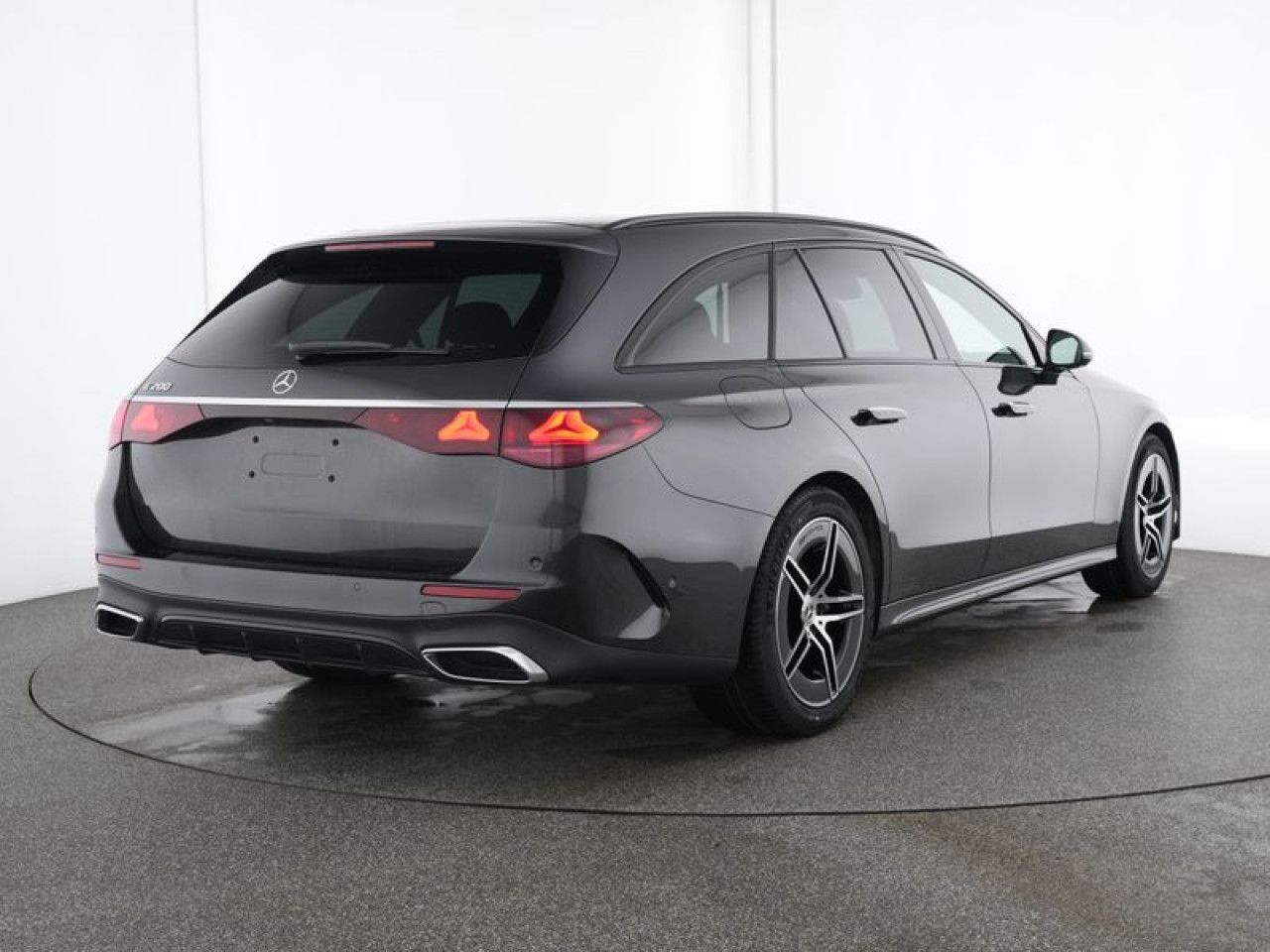 Mercedes-Benz E-Klasse – Bild 2