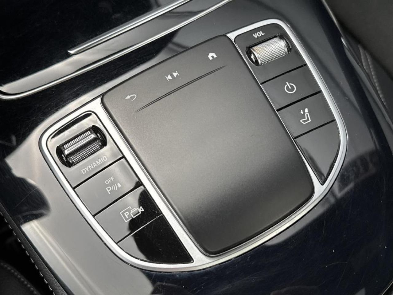 Zdjęcie pojazdu 16 / 22