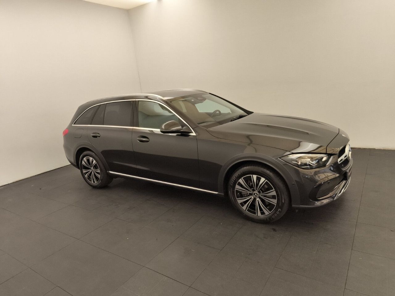 Mercedes-Benz C-Klasse – Bild 4