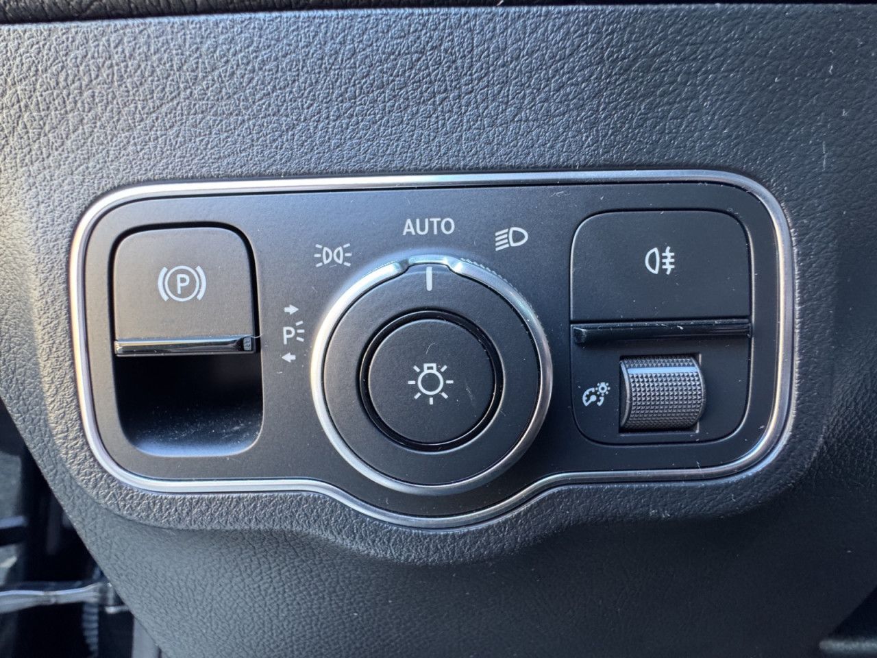 Fahrzeugbild 16 / 28