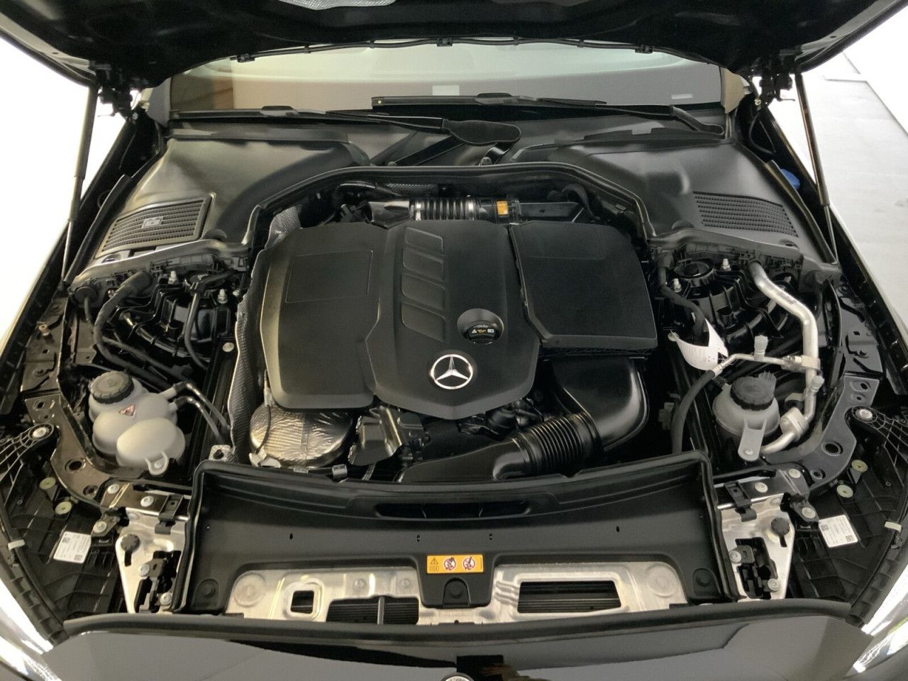 Mercedes-Benz C-Klasse – Bild 14