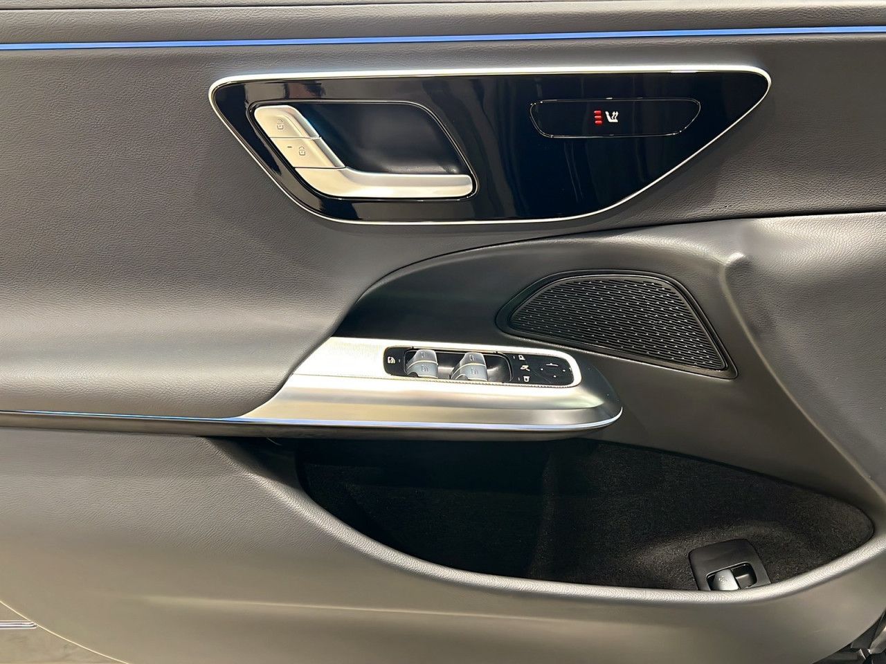 Mercedes-Benz E-Klasse – Bild 17