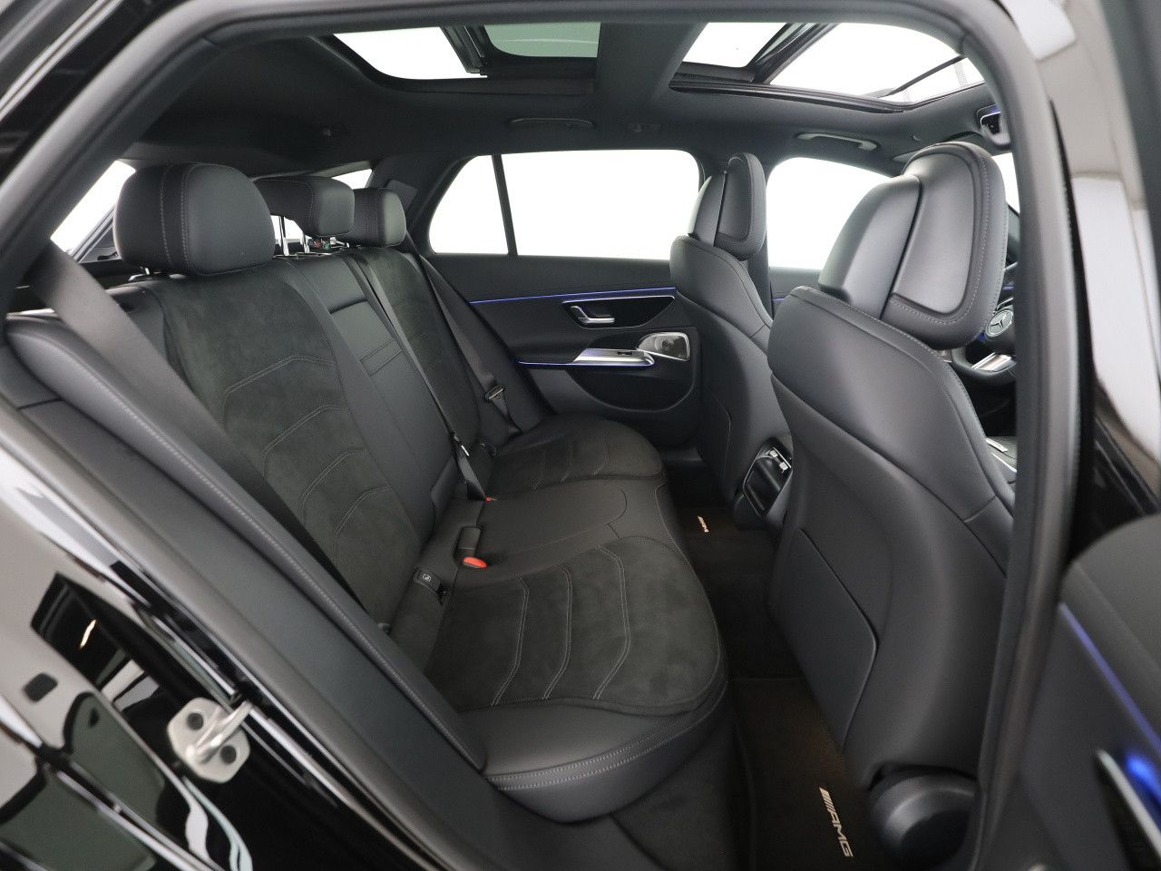 Mercedes-Benz E-Klasse – Bild 14