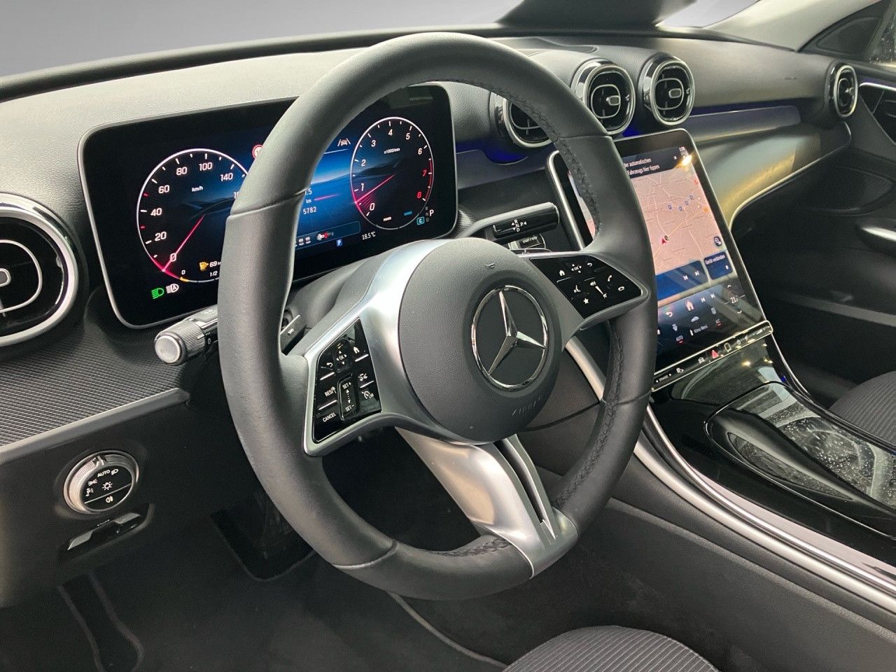 Mercedes-Benz C-Klasse – Bild 14