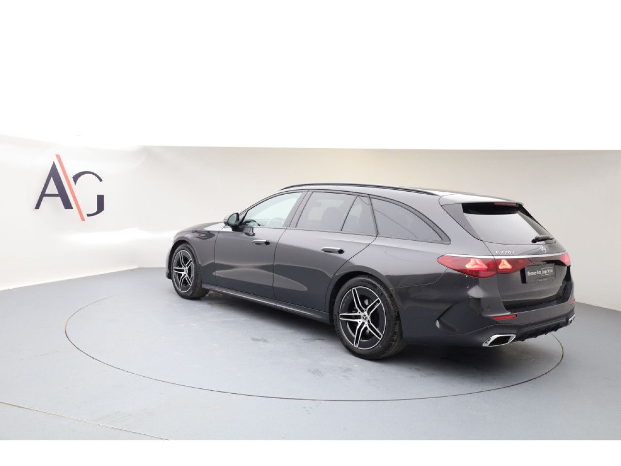 Mercedes-Benz E-Klasse – Bild 3