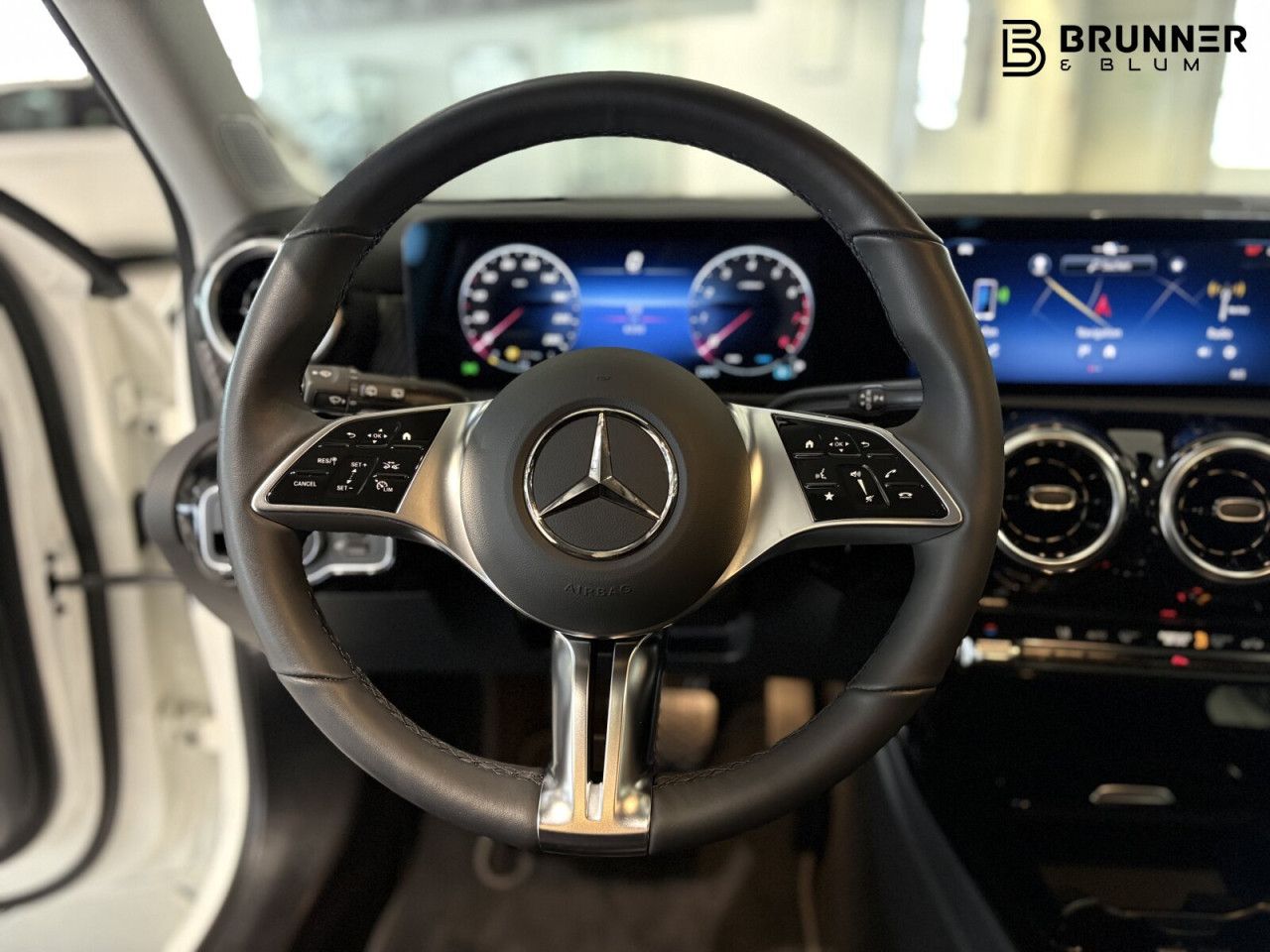 Fahrzeugbild 13 / 15