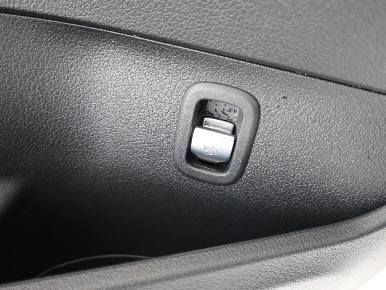 Mercedes-Benz C-Klasse – Bild 21