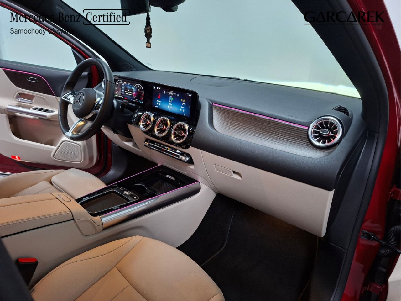 Zdj&eogon;cie pojazdu 18 / 24