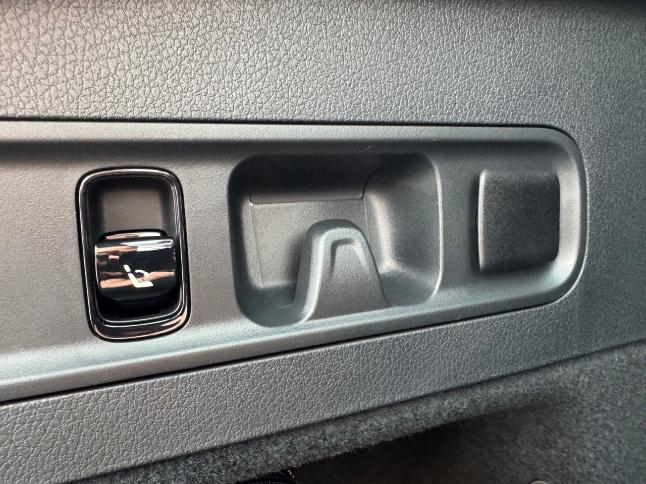 Zdjęcie pojazdu 17 / 24