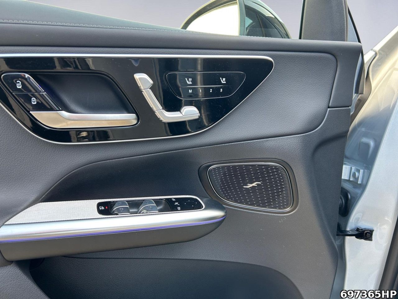 Fahrzeugbild 14 / 16