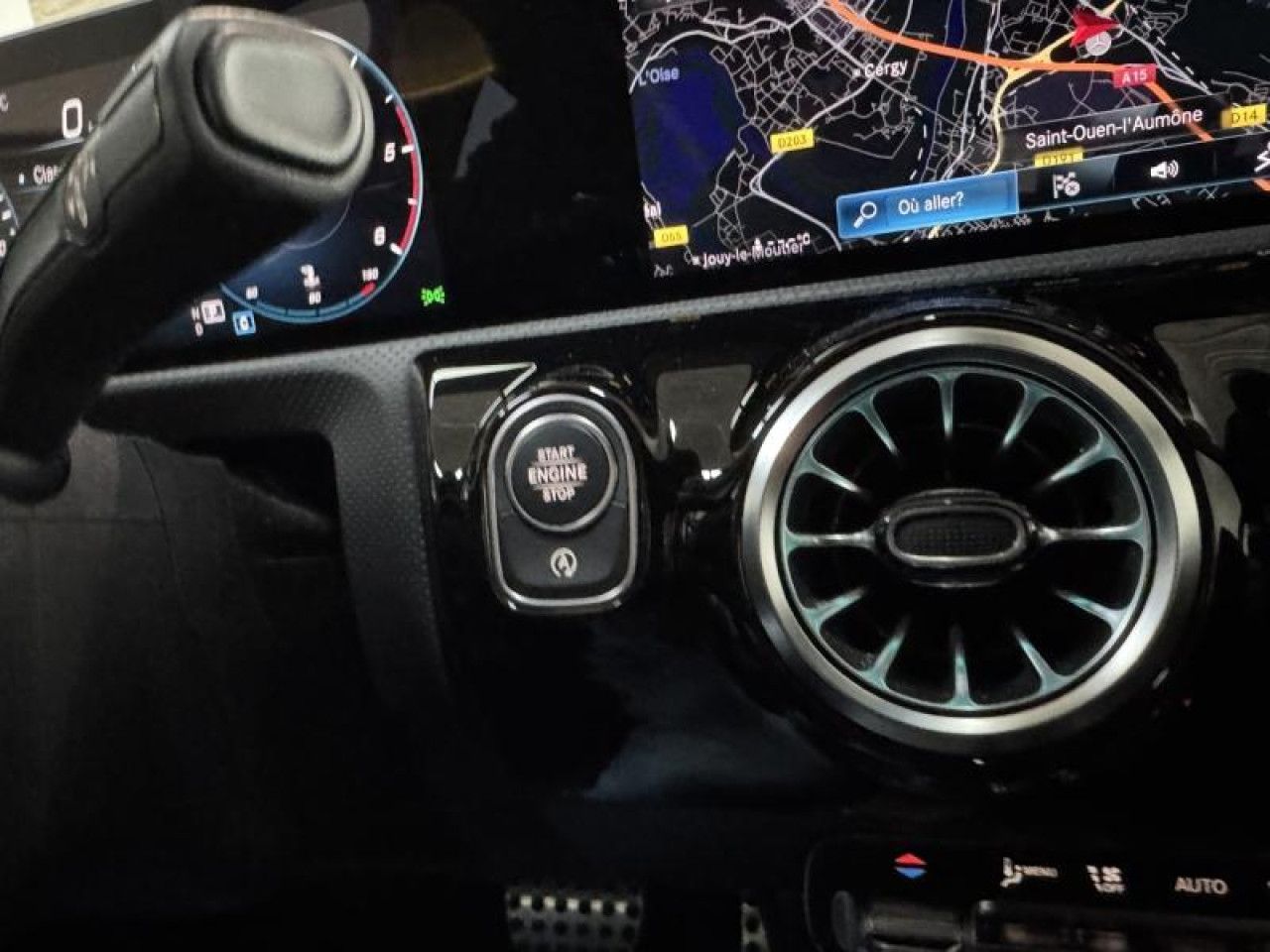 Photo du v&eacute;hicule 8 / 18