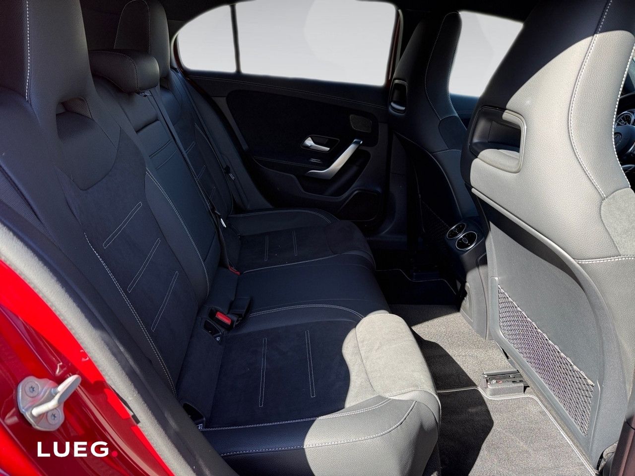 Fahrzeugbild 12 / 17