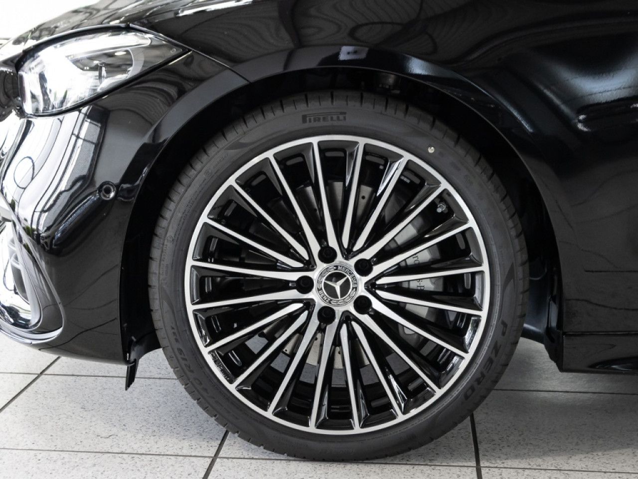 Mercedes-Benz C-Klasse – Bild 9